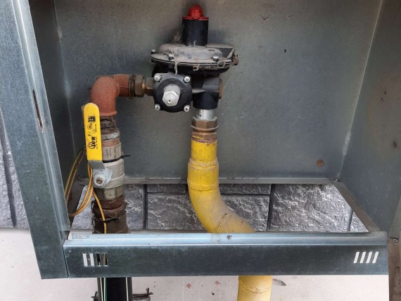 STL regulátor tlaku plynu